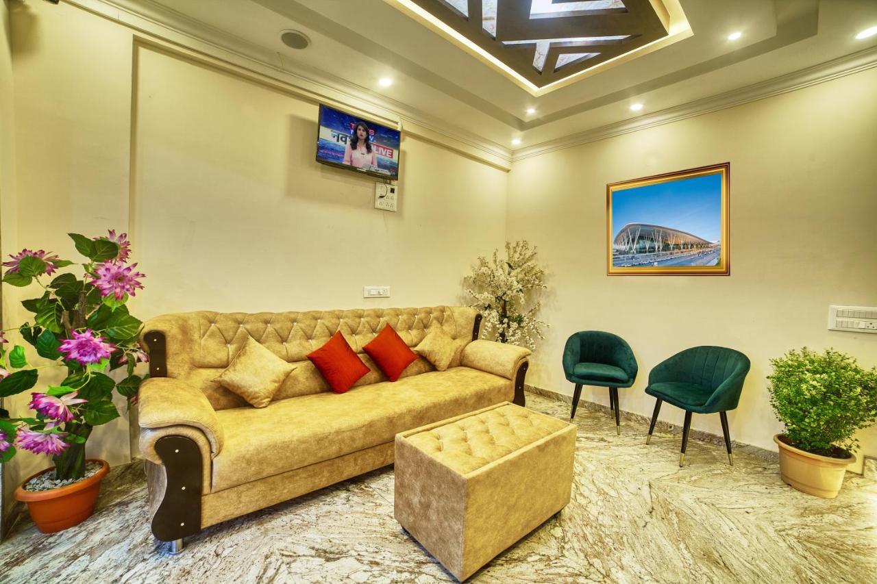 Sm Royal Stay Hotel - Near Bangalore International Airport Devanahalli Extérieur photo