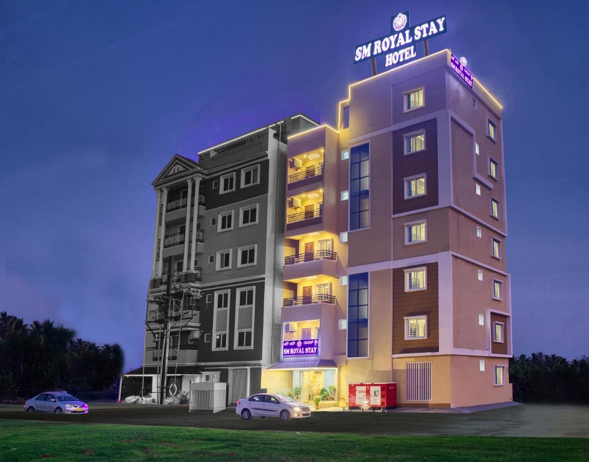 Sm Royal Stay Hotel - Near Bangalore International Airport Devanahalli Extérieur photo